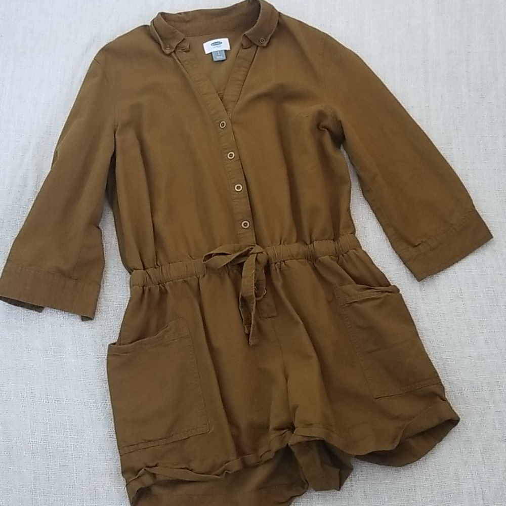 Old Navy Green Khaki Romper